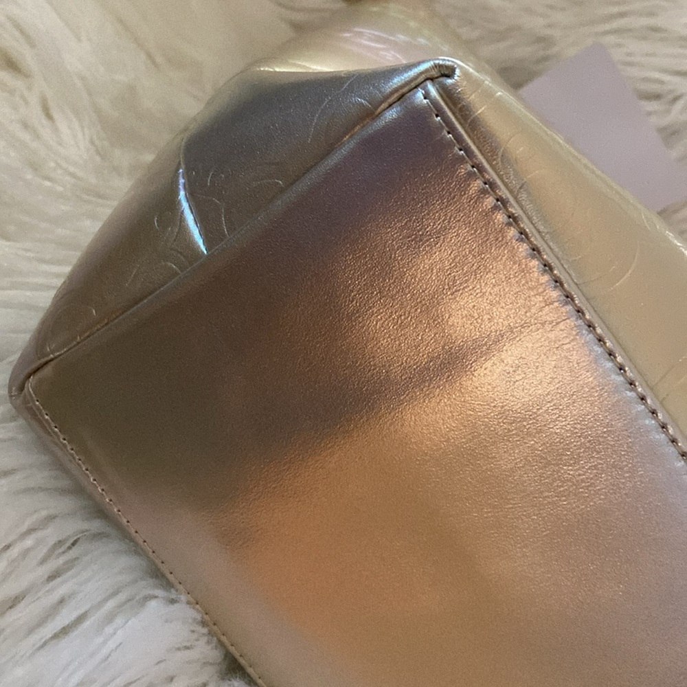 Gold Textured Tote Bag with Shimmery Finish - Picture 10 of 13